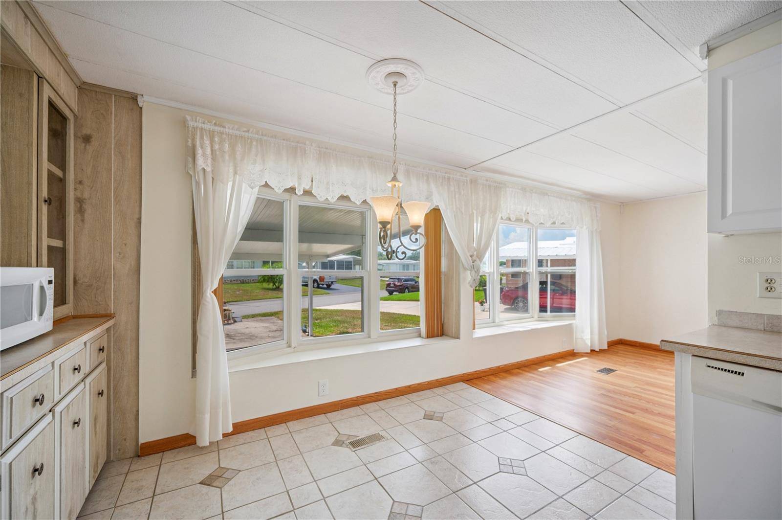 Lakeland, FL 33801,1610 REYNOLDS RD #214
