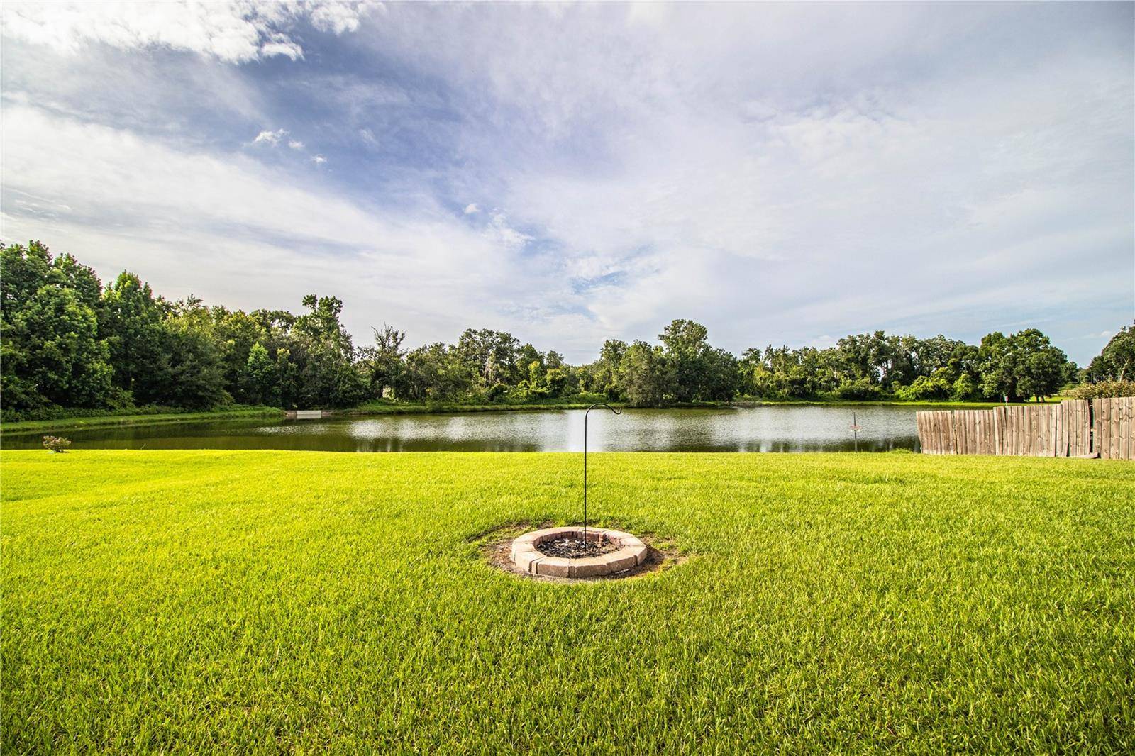 Lakeland, FL 33810,2745 STONEWOOD DR