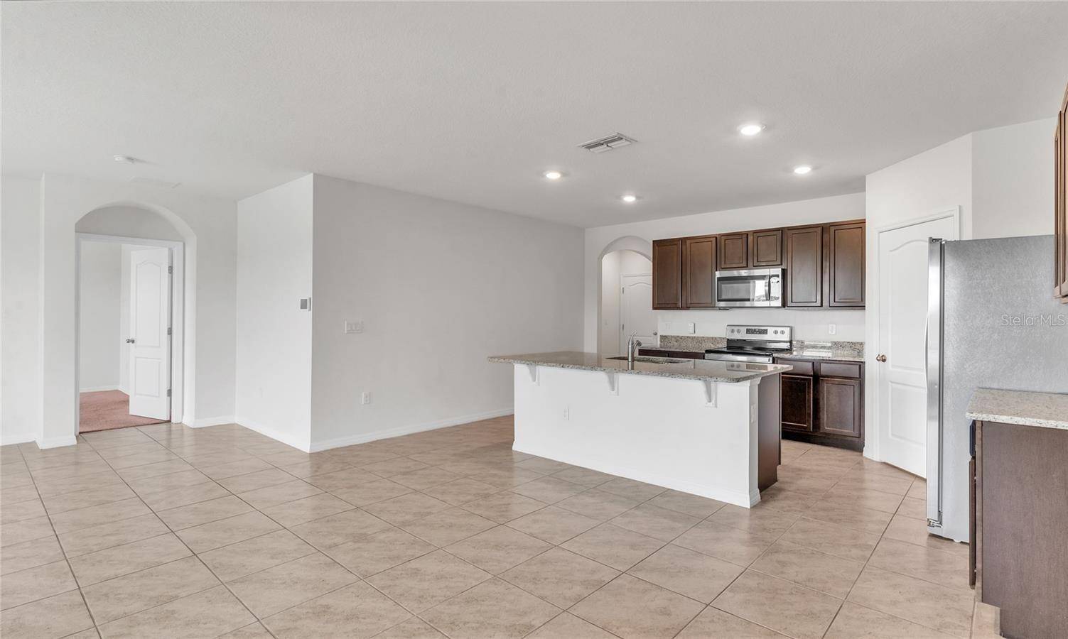 Lakeland, FL 33811,2904 LONG POND DR