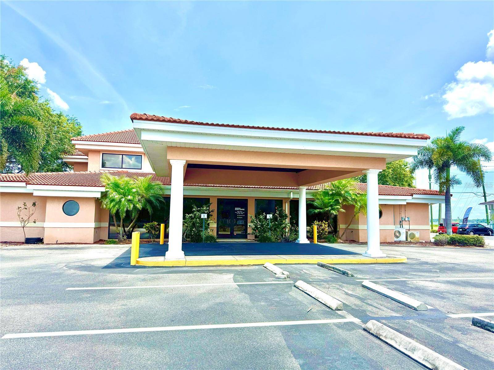 Sebring, FL 33870,2237 US HIGHWAY 27 S