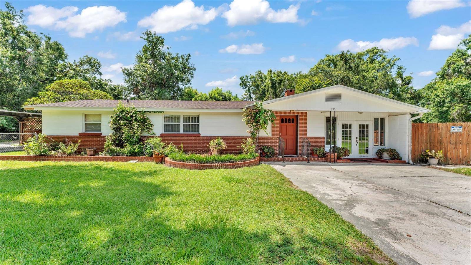 Lakeland, FL 33805,730 W CARVER ST