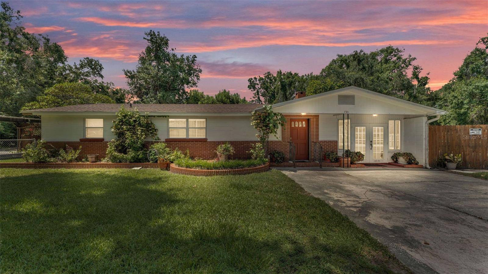Lakeland, FL 33805,730 W CARVER ST