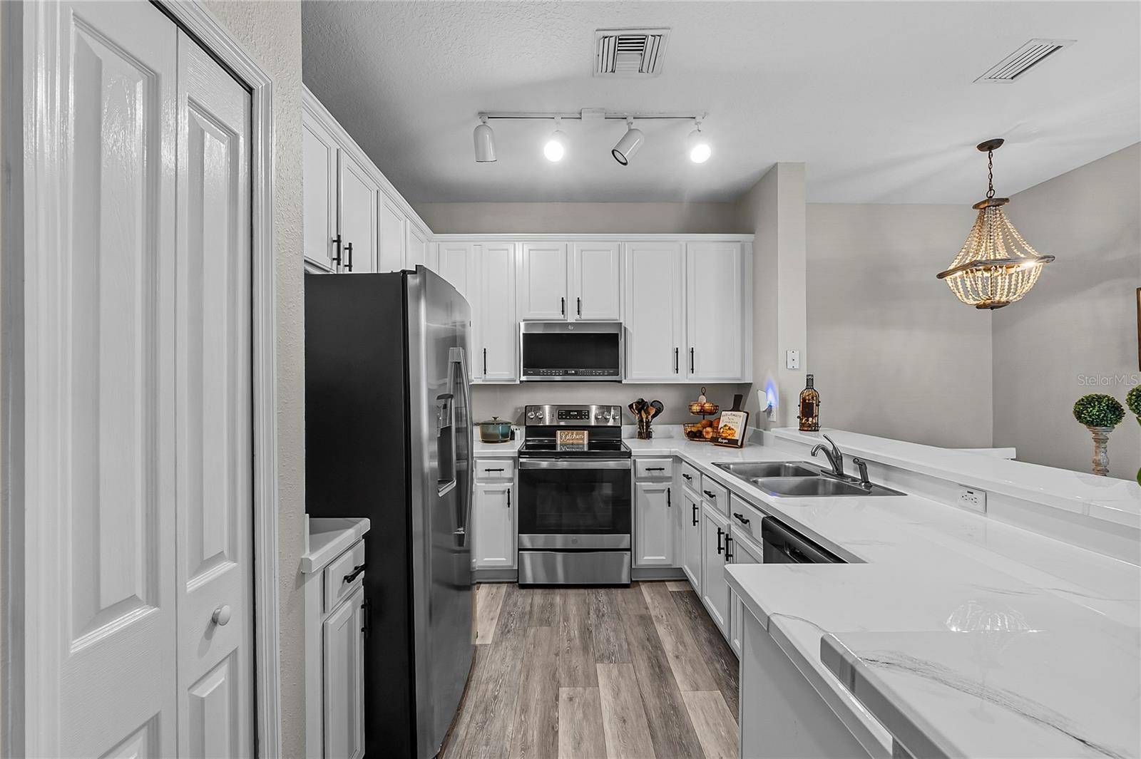 Lakeland, FL 33813,4307 SHIPP CT