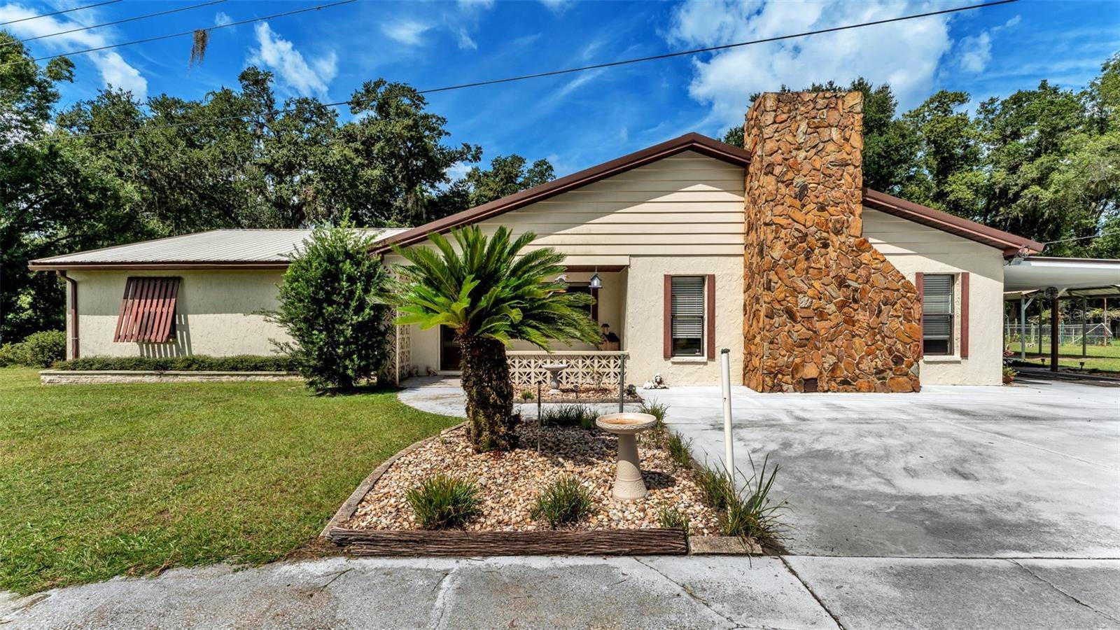 Lakeland, FL 33810,1301 LANIER RD