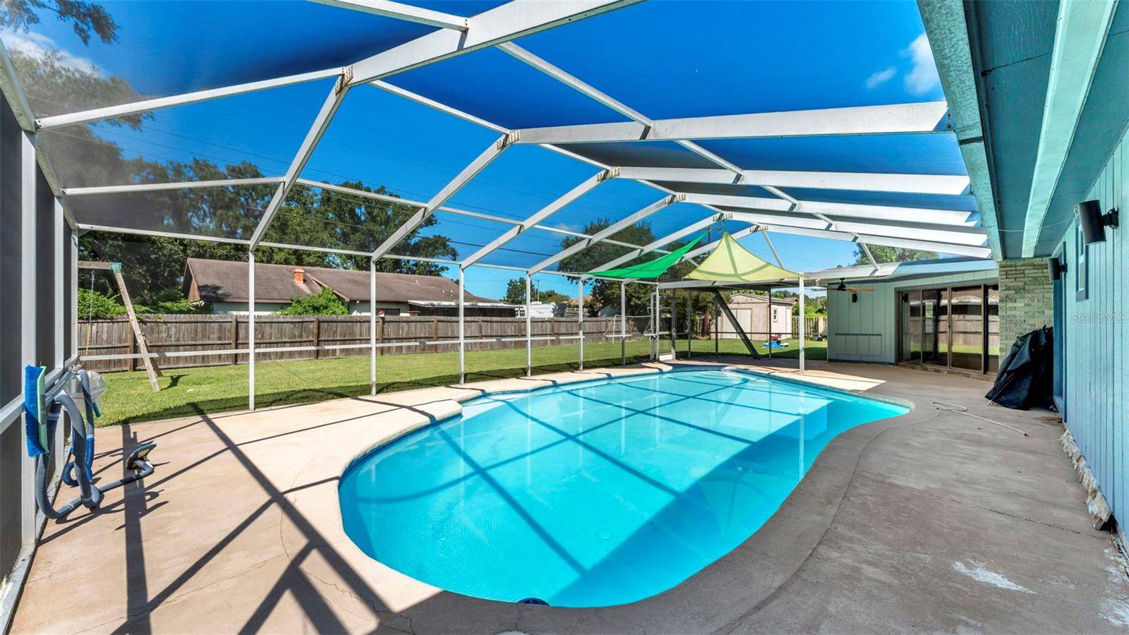 Lakeland, FL 33813,5701 STRATFORD LN