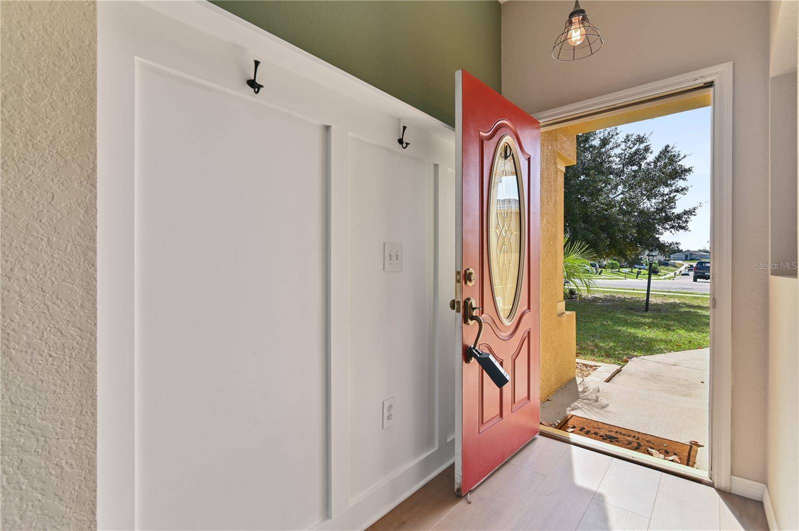 Lake Wales, FL 33859,4146 DINNER LAKE WAY