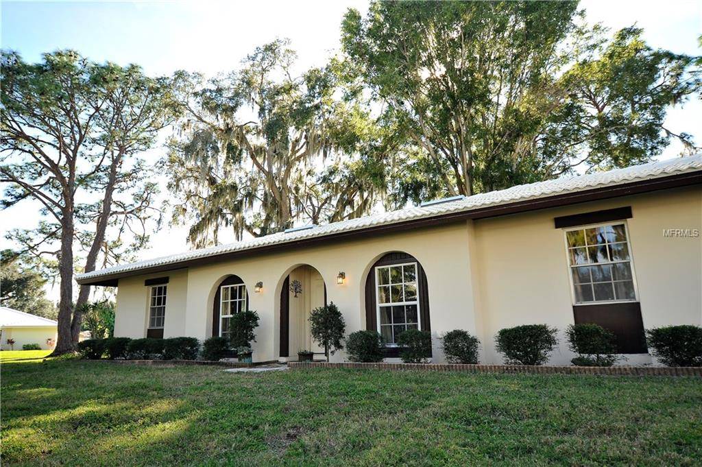 Nokomis, FL 34275,404 OXFORD DR #404