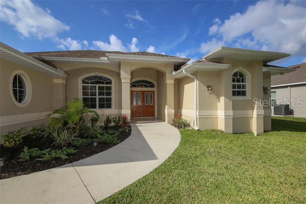 Port Charlotte, FL 33948,17192 GULFSPRAY CIR