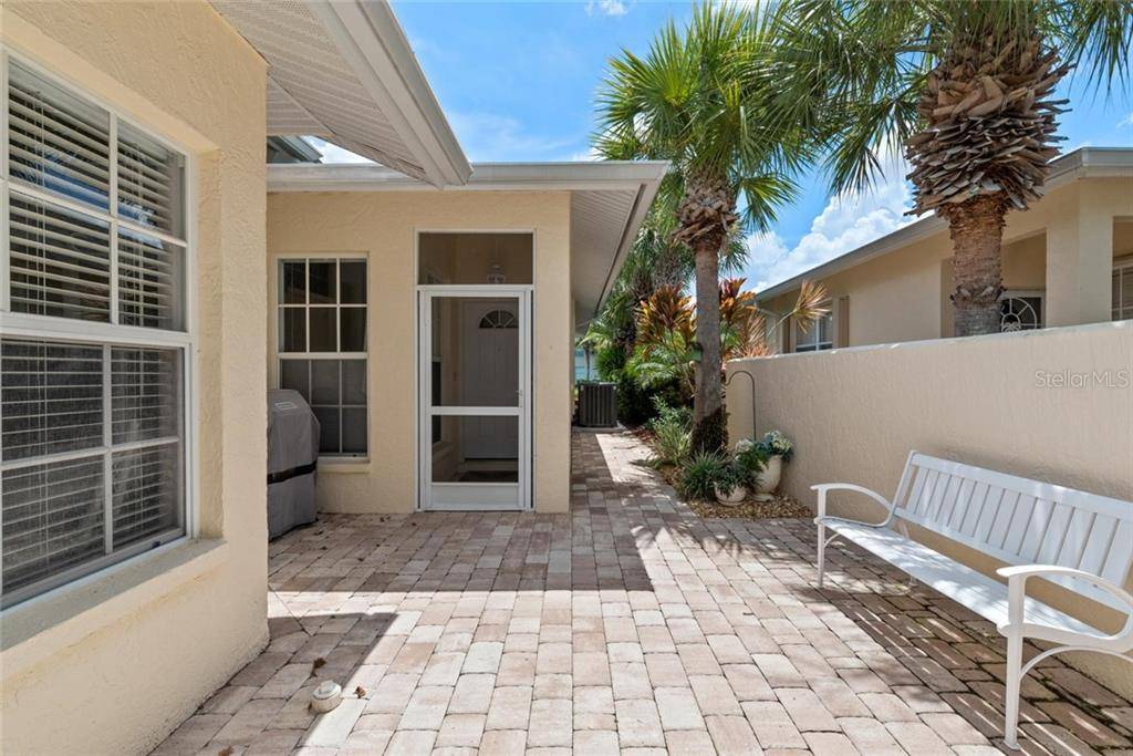 Venice, FL 34292,1708 FOUNTAIN VIEW CIR