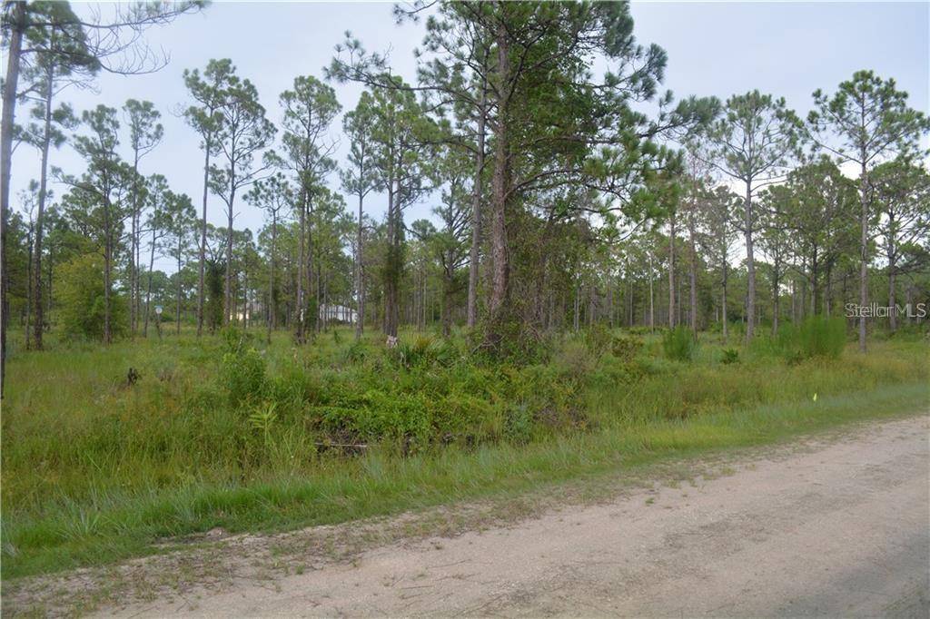 Punta Gorda, FL 33955,28048 CRESTWOOD DR