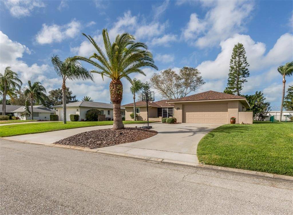 Venice, FL 34285,1229 PARADISE WAY