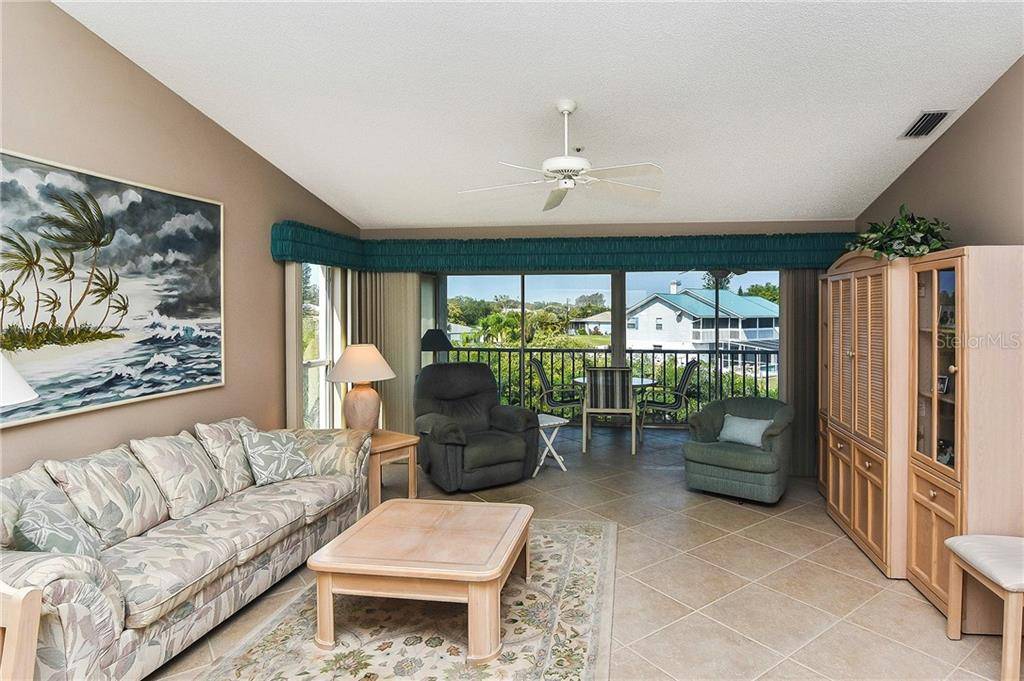 Venice, FL 34285,841 WATERSIDE DR #201