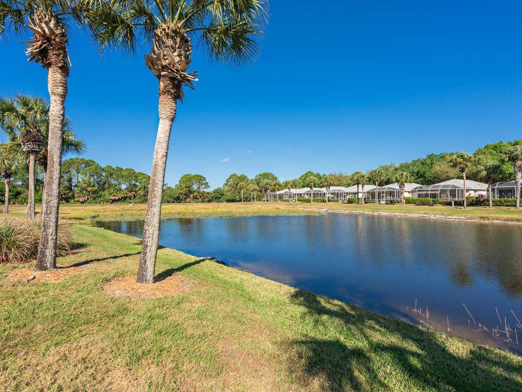 Venice, FL 34292,321 SUNSET LAKE BLVD #321