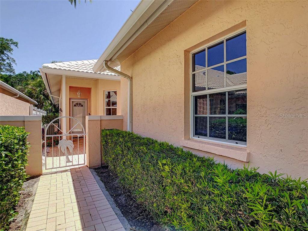 Venice, FL 34292,1242 BERKSHIRE CIR