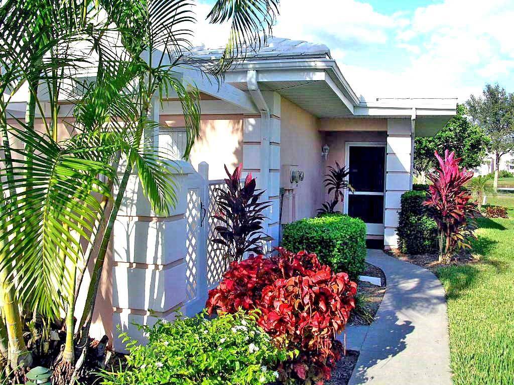 Venice, FL 34293,338 CERROMAR WAY N #4