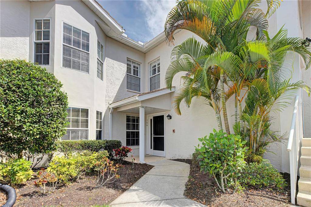 Venice, FL 34293,904 ADDINGTON CT #104