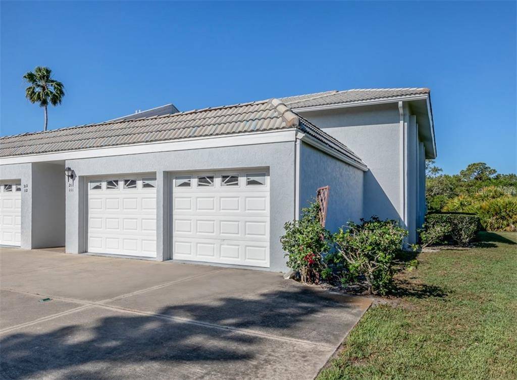 Venice, FL 34292,1041 CAPRI ISLES BLVD #111