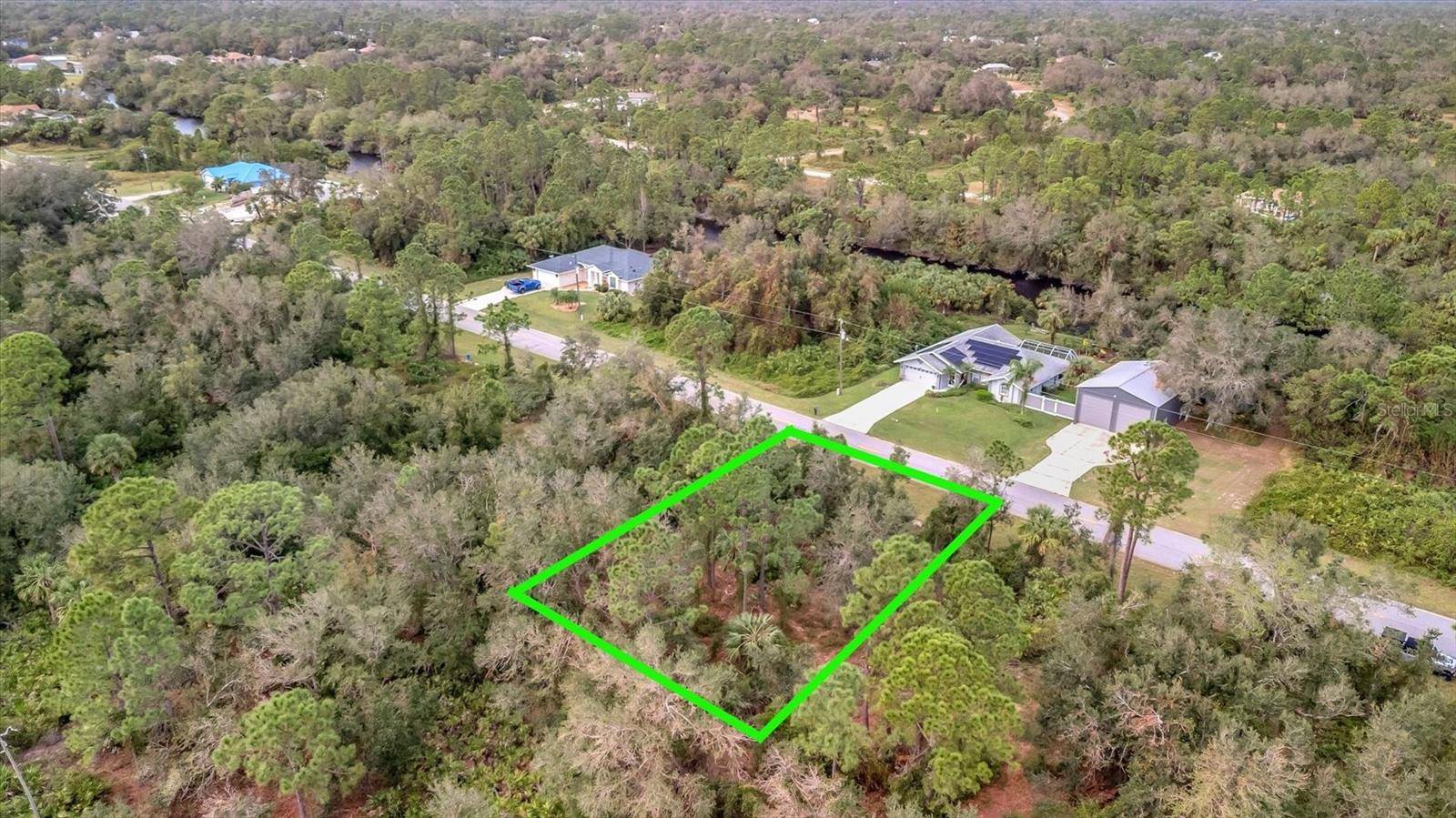 Port Charlotte, FL 33954,21035 HILLSBOROUGH BLVD