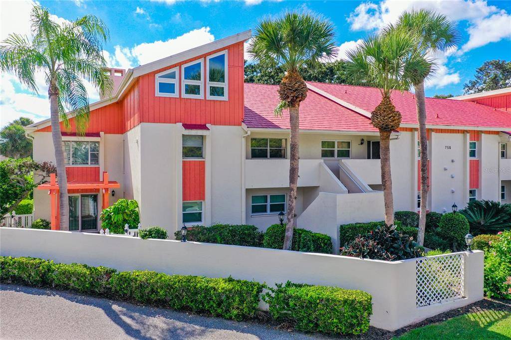 Venice, FL 34292,756 VILLAGE CIR #201