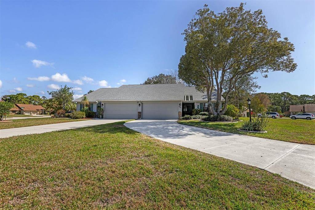 Venice, FL 34292,444 PENDLETON DR