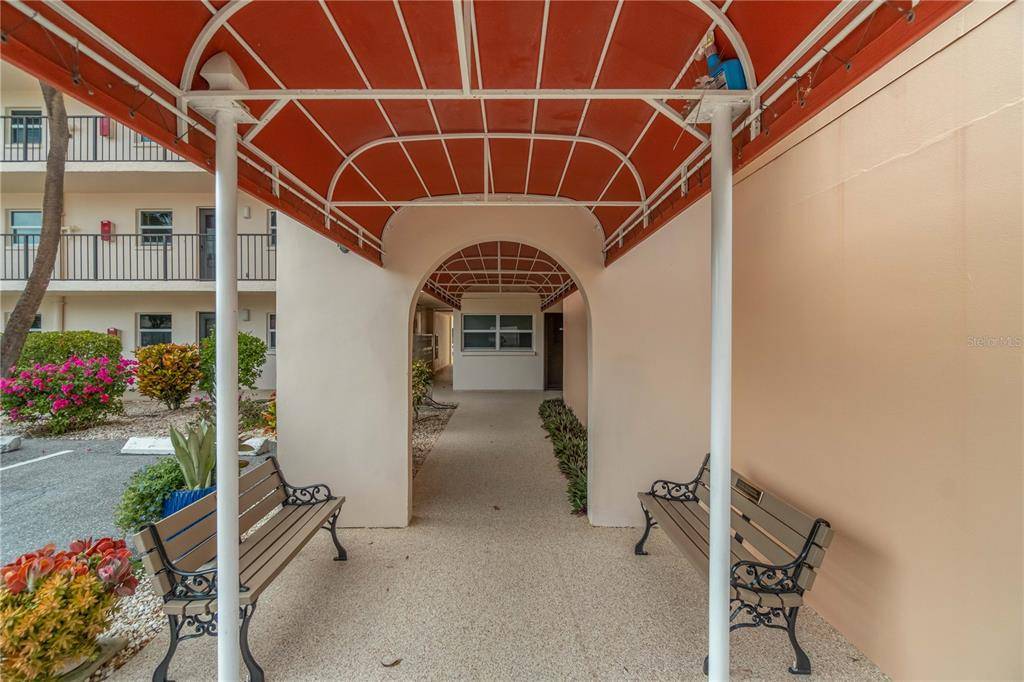 Venice, FL 34285,232 SAINT AUGUSTINE AVE #407