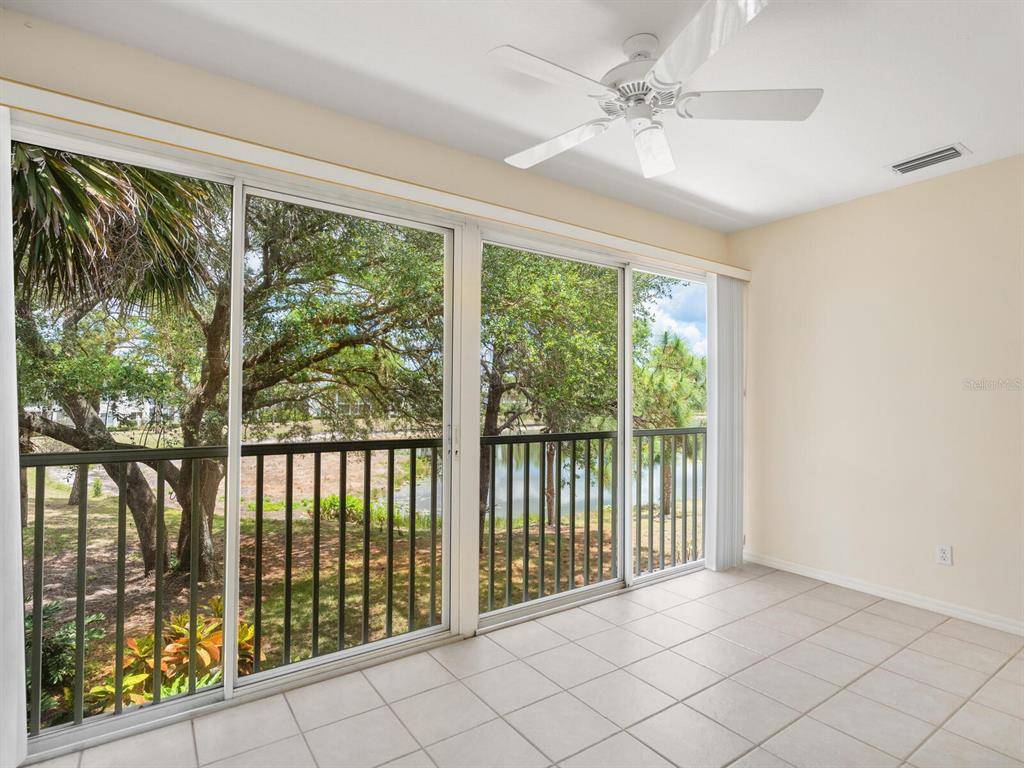 Venice, FL 34292,404 LAUREL LAKE DR #201