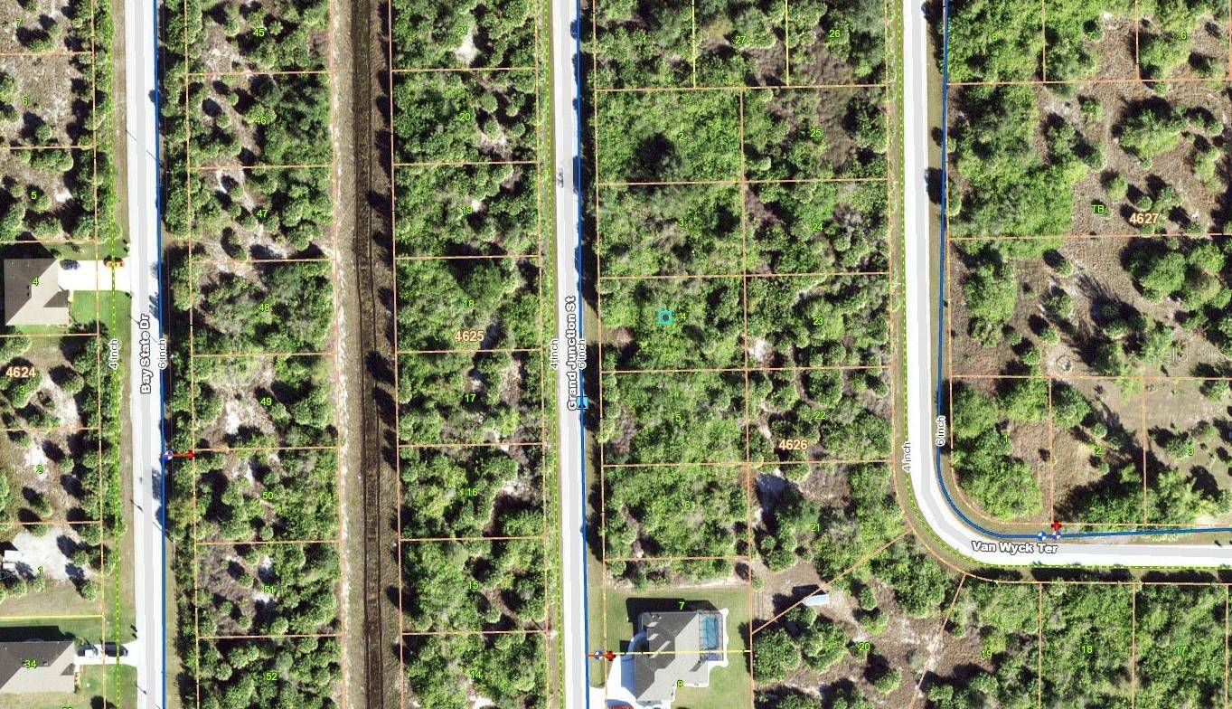 Port Charlotte, FL 33981,10458 GRAND JUNCTION ST