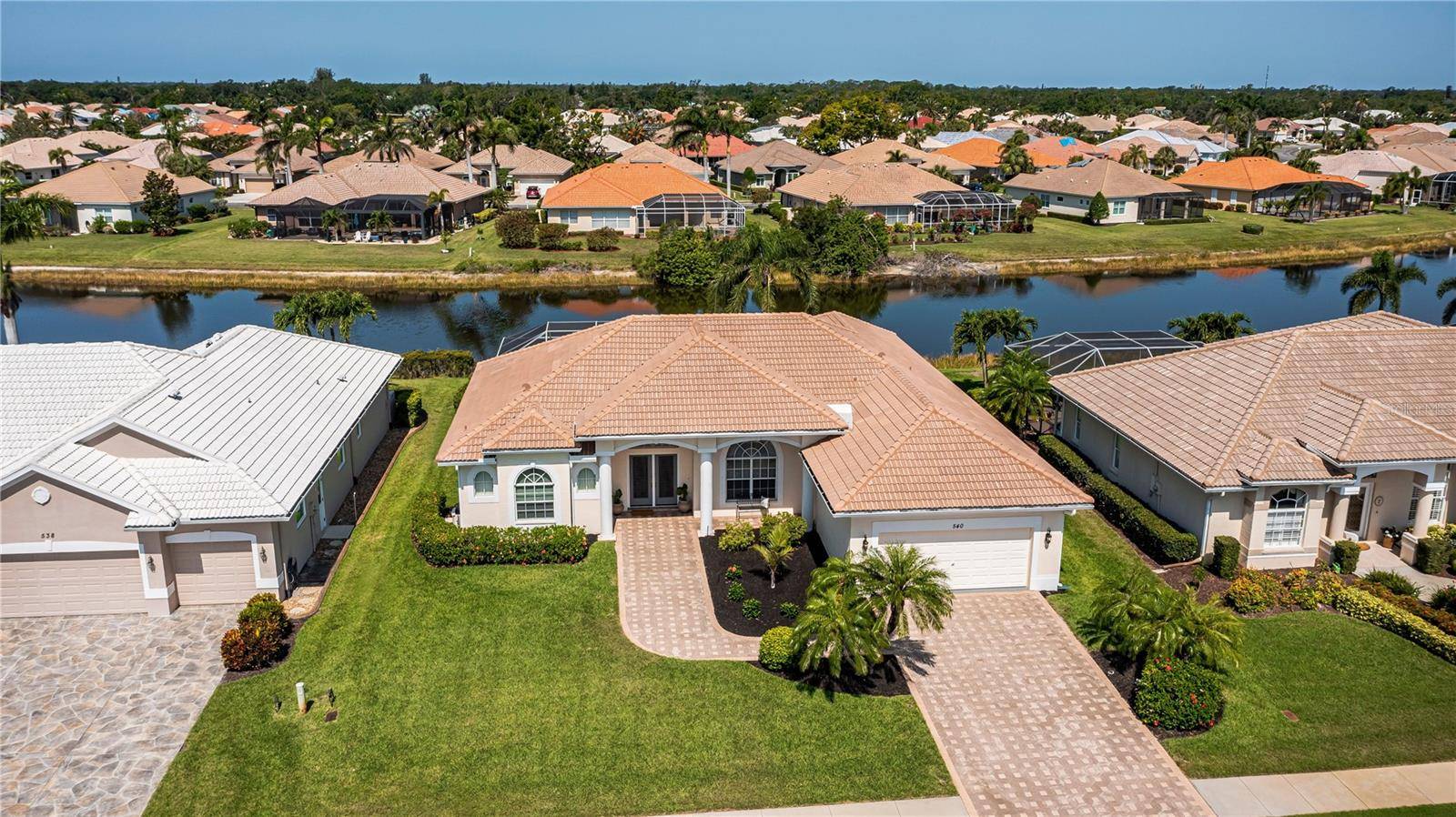 Venice, FL 34293,540 LAKE OF THE WOODS DR