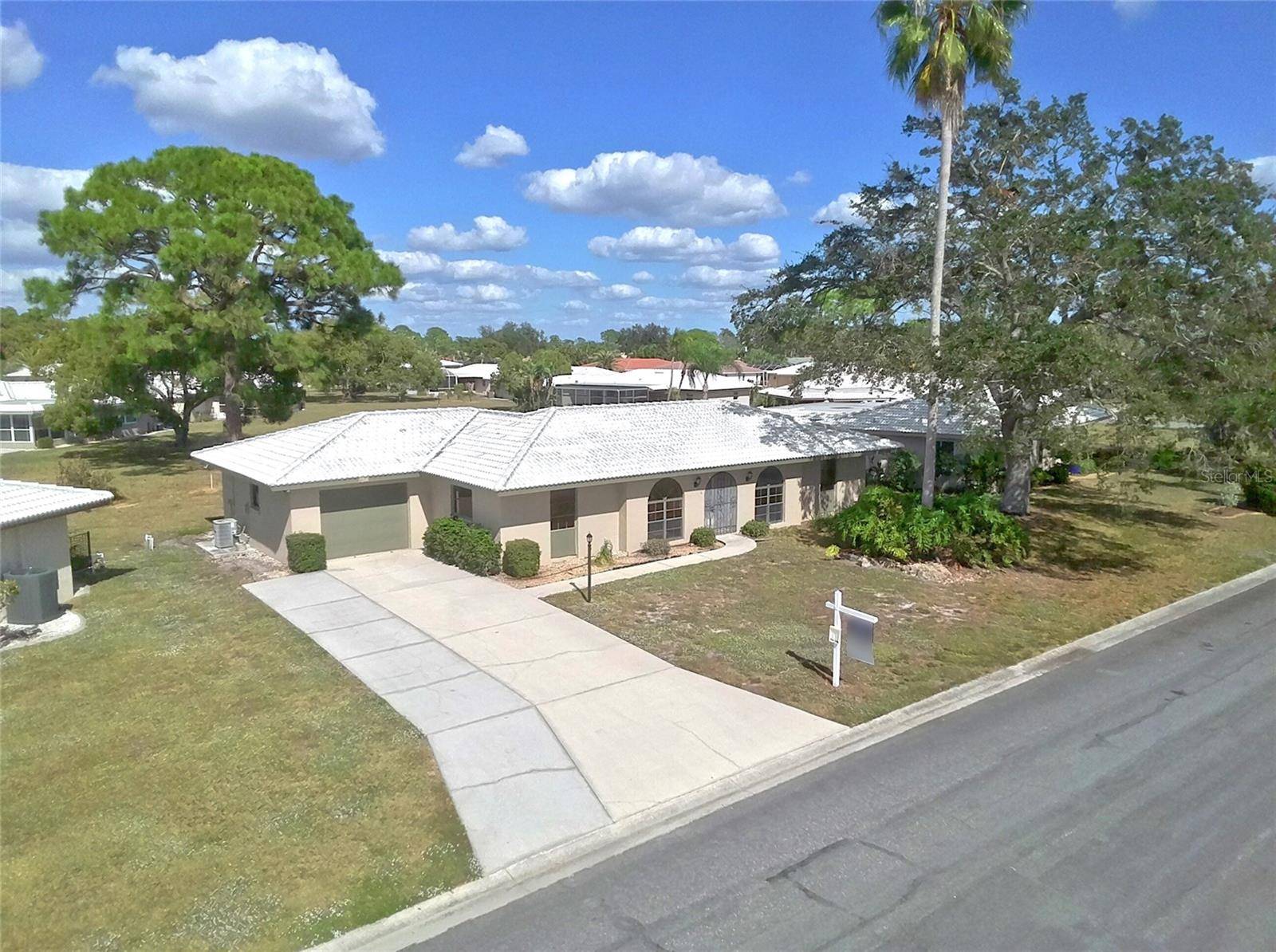 Nokomis, FL 34275,637 SIGNORELLI DR #637