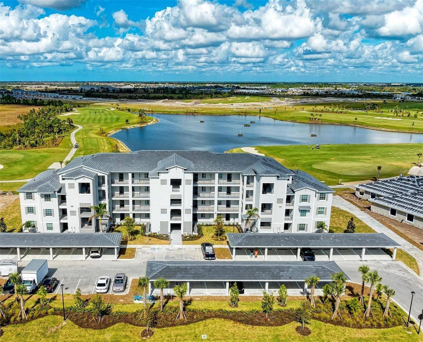 Venice, FL 34293,12140 WELLEN GOLF #304