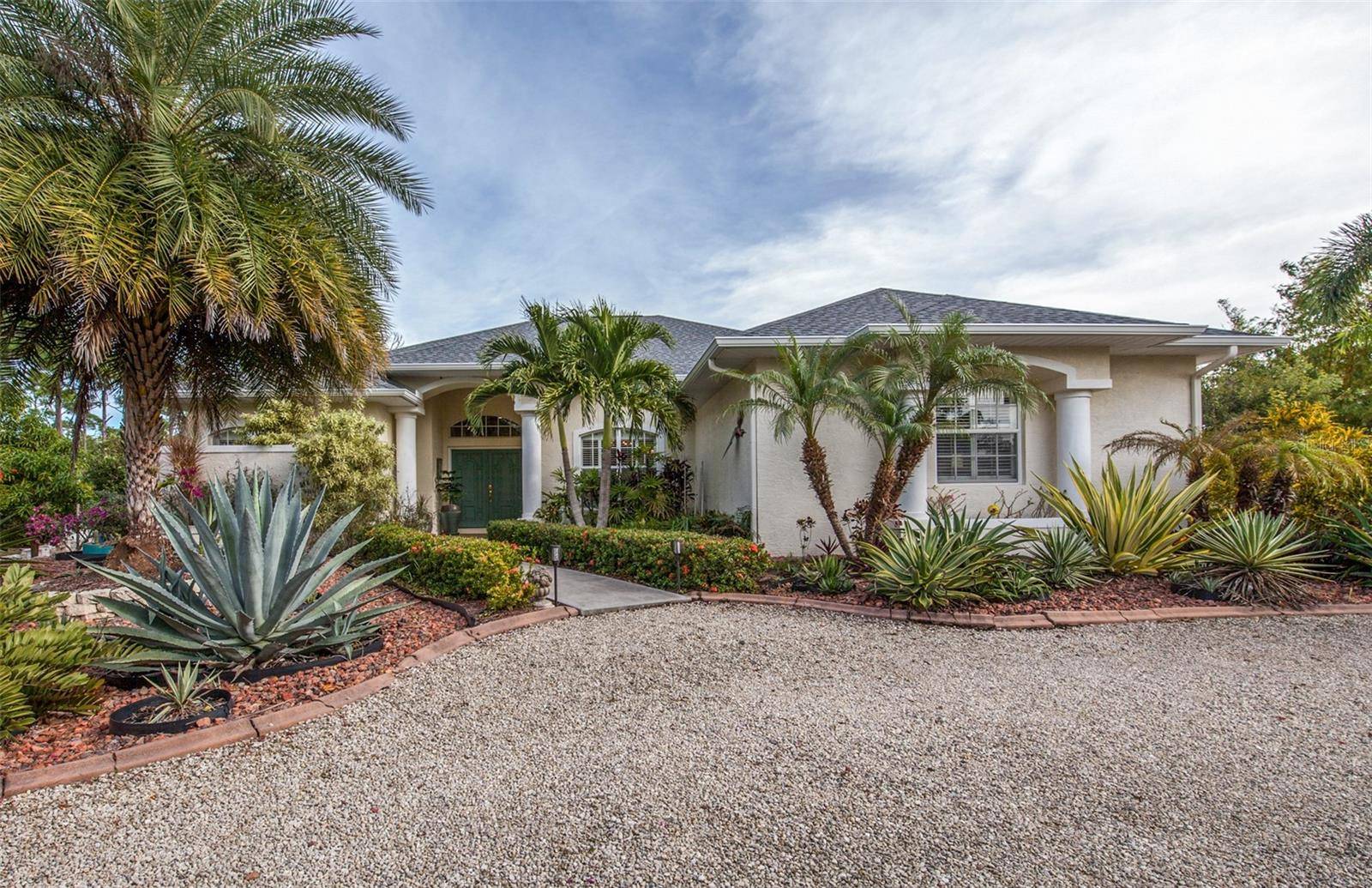 Venice, FL 34293,2 RIVERFRONT CT