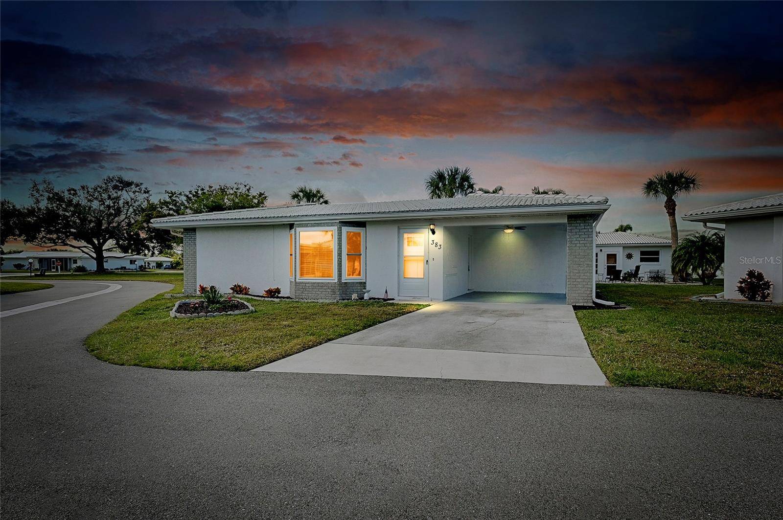 Venice, FL 34293,383 CIRCLEWOOD DR #Z-8