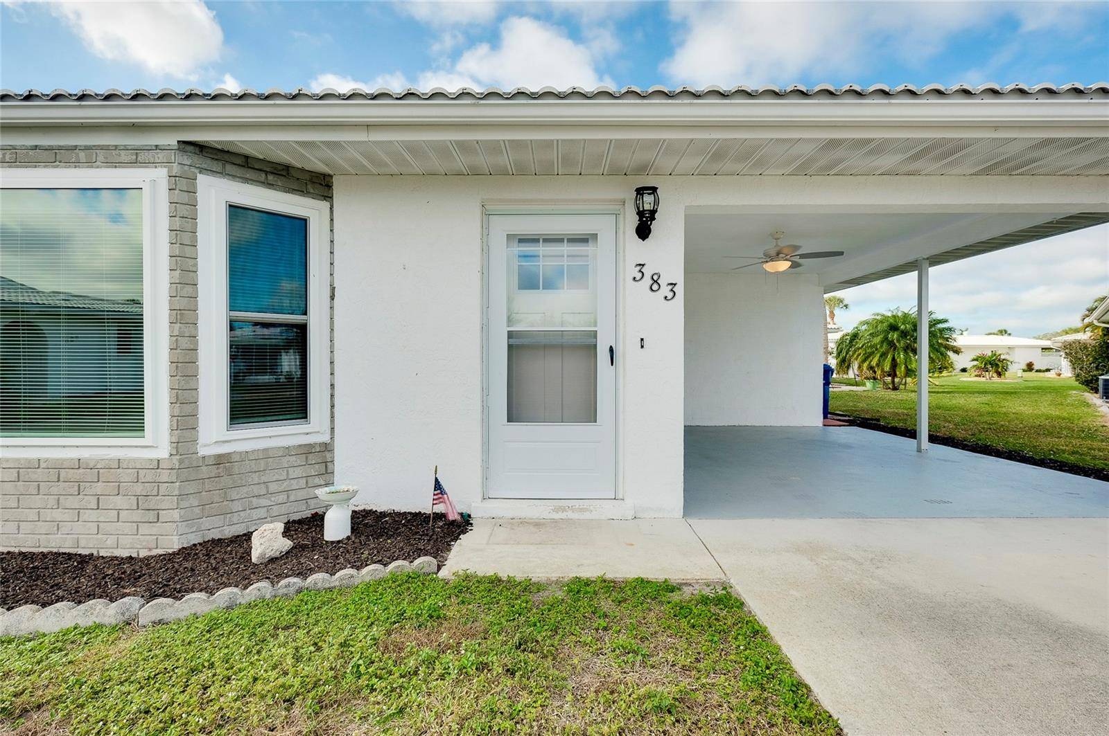 Venice, FL 34293,383 CIRCLEWOOD DR #Z-8