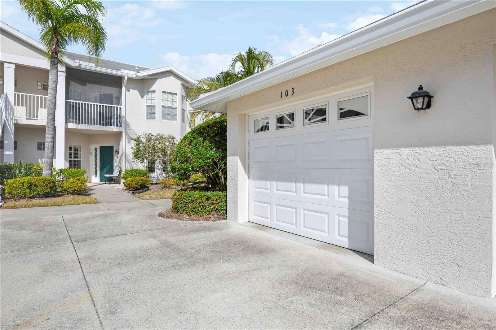 Venice, FL 34293,900 ADDINGTON CT #103