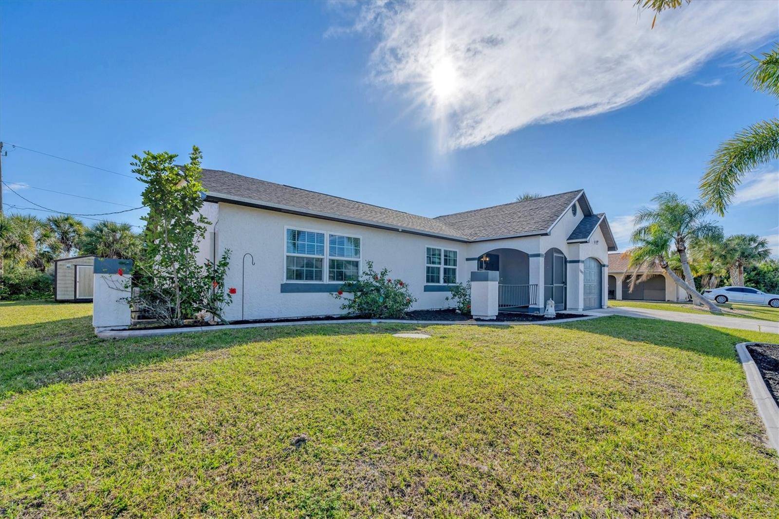 Port Charlotte, FL 33948,18091 EAU GALLIE CIR