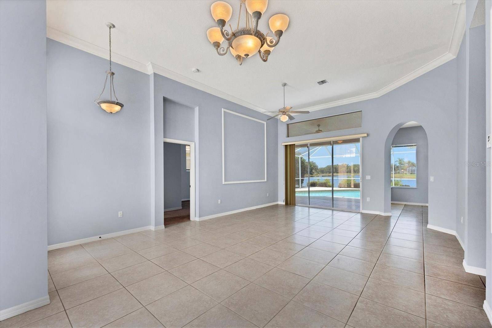 Venice, FL 34293,683 SILK OAK DR