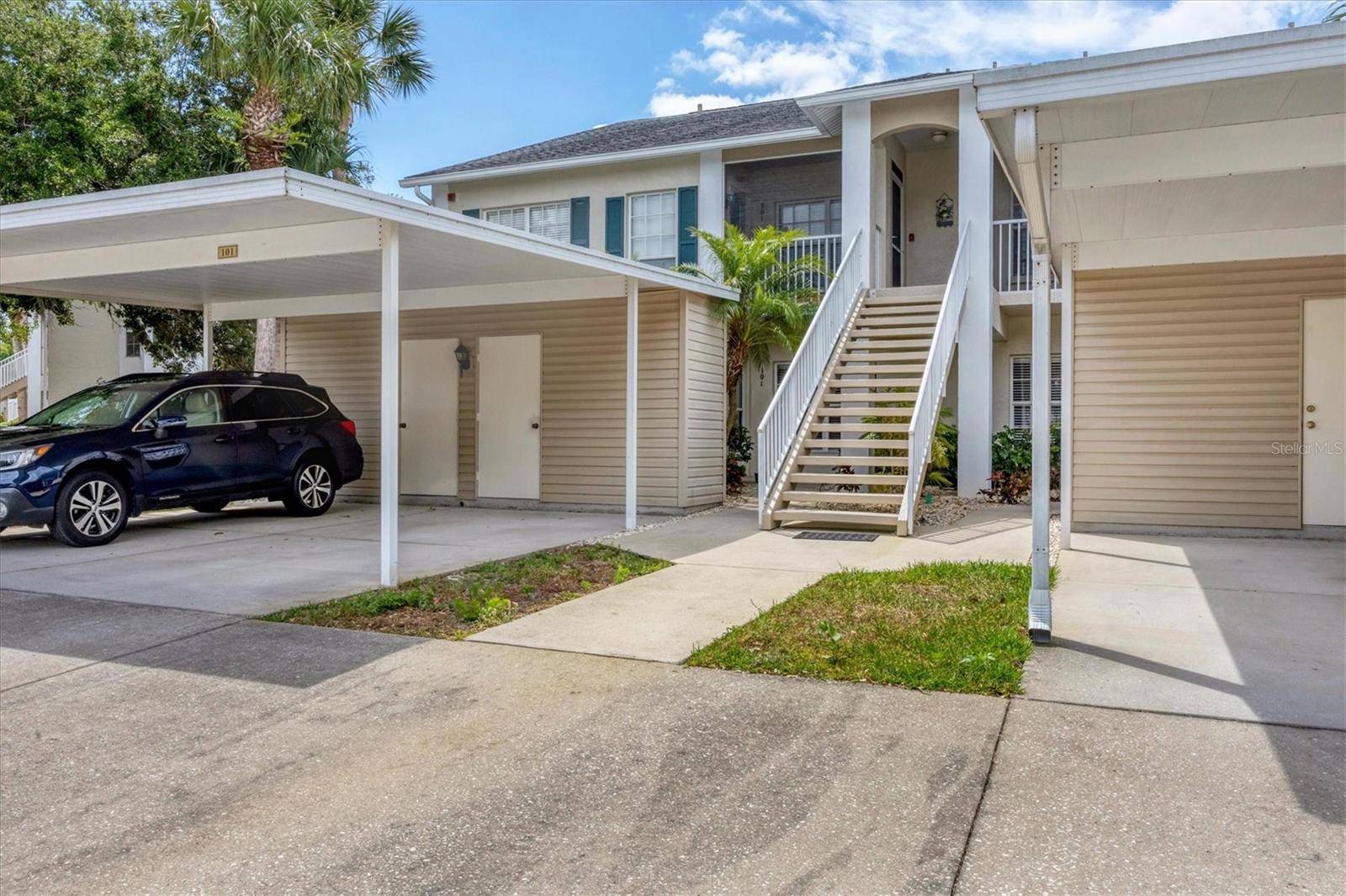 Venice, FL 34292,408 LAUREL LAKE DR #101