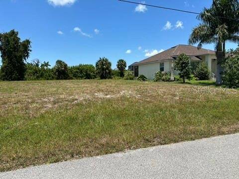 Rotonda West, FL 33947,40 PINE VALLEY PL