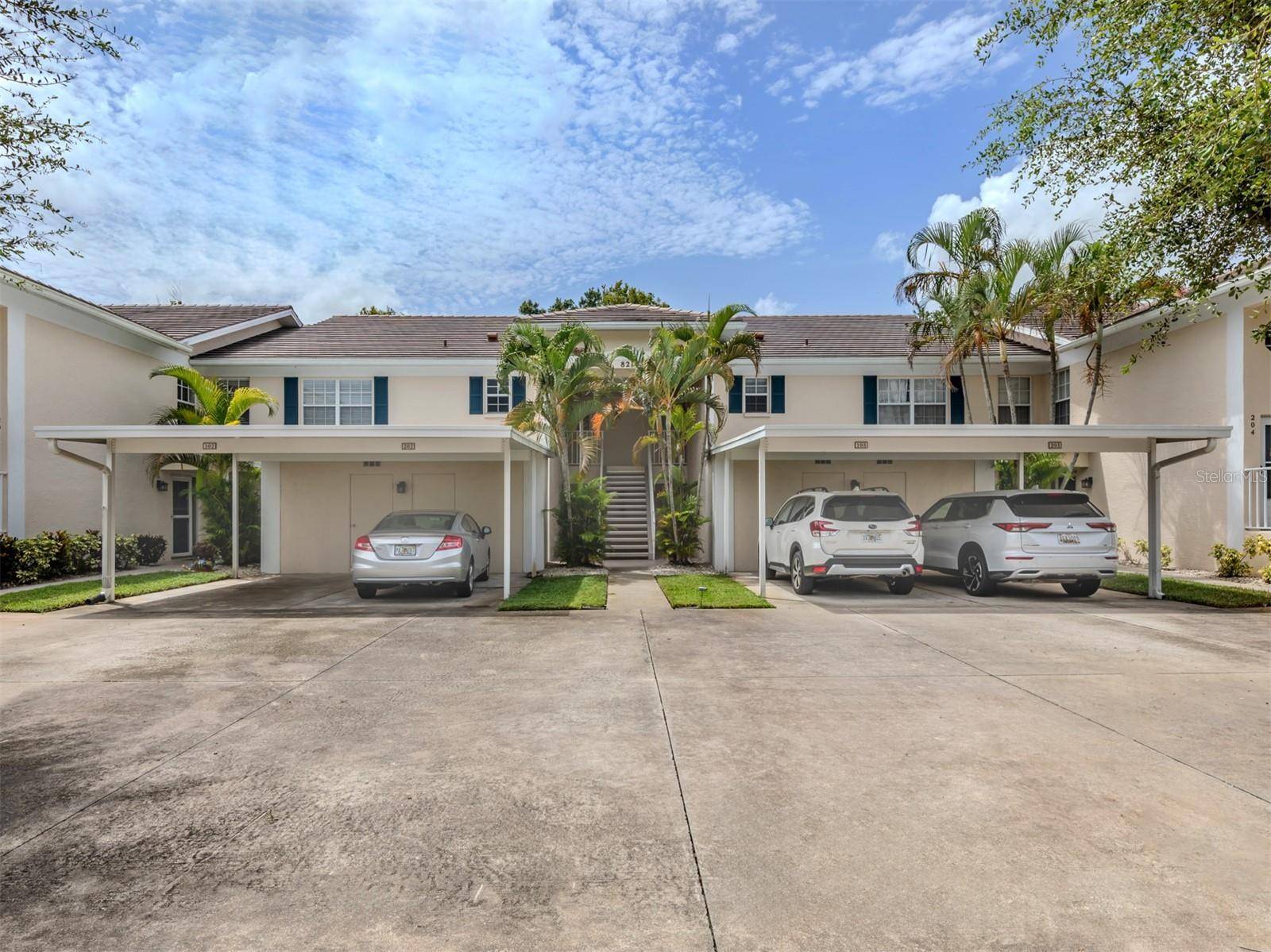 Venice, FL 34293,821 MONTROSE DR #103