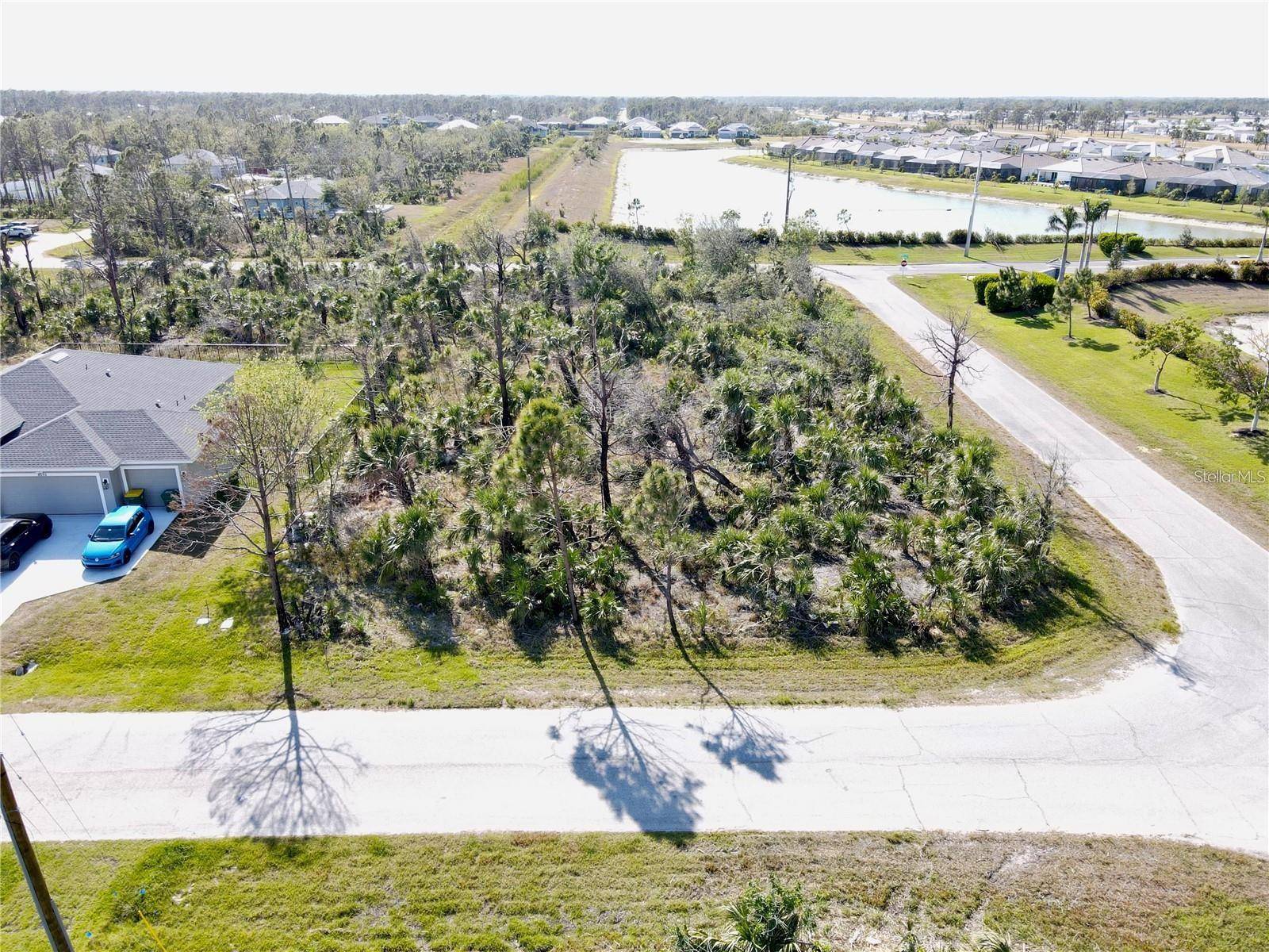 Port Charlotte, FL 33981,8045 THRUSO RD