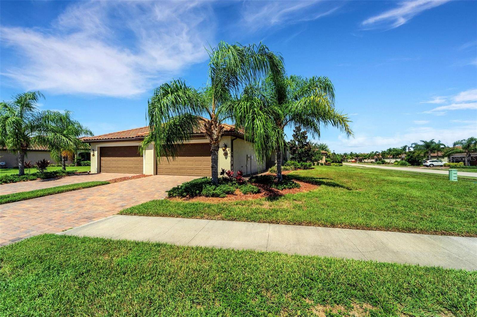 Venice, FL 34293,20625 PREGO PL