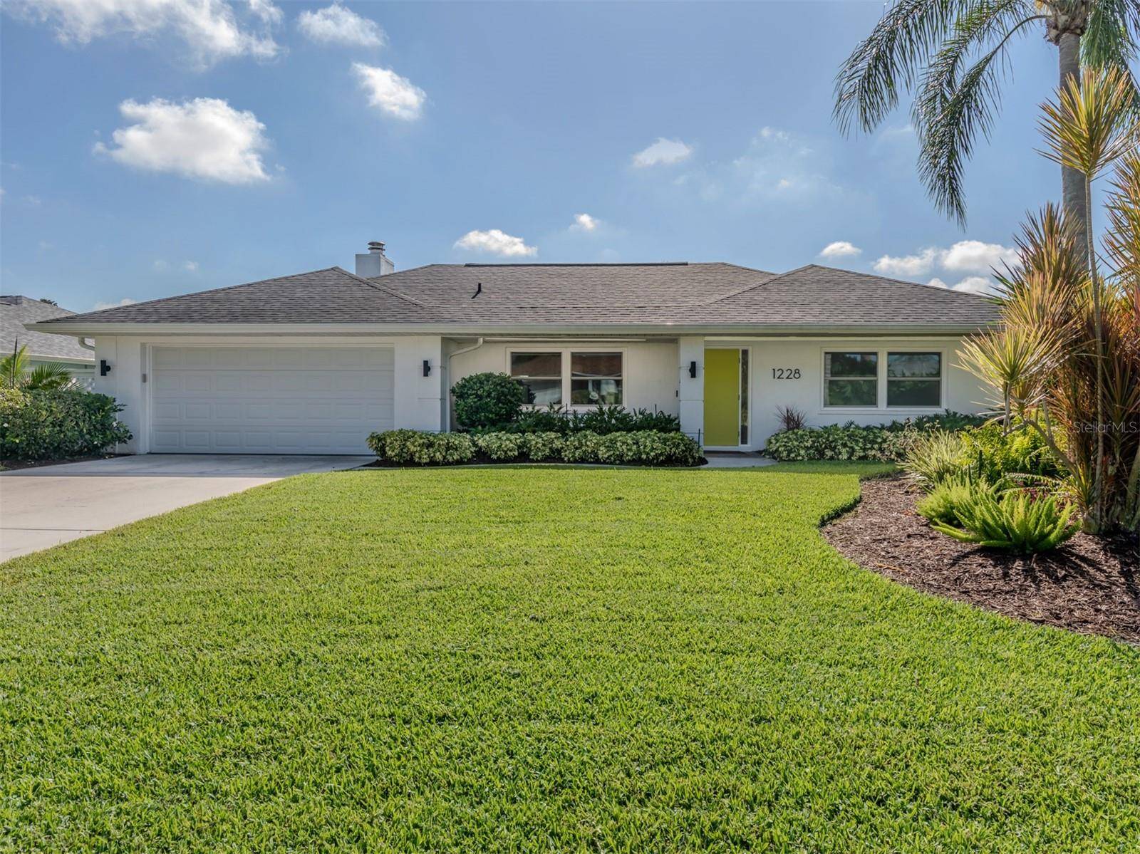 Venice, FL 34285,1228 PINE NEEDLE RD