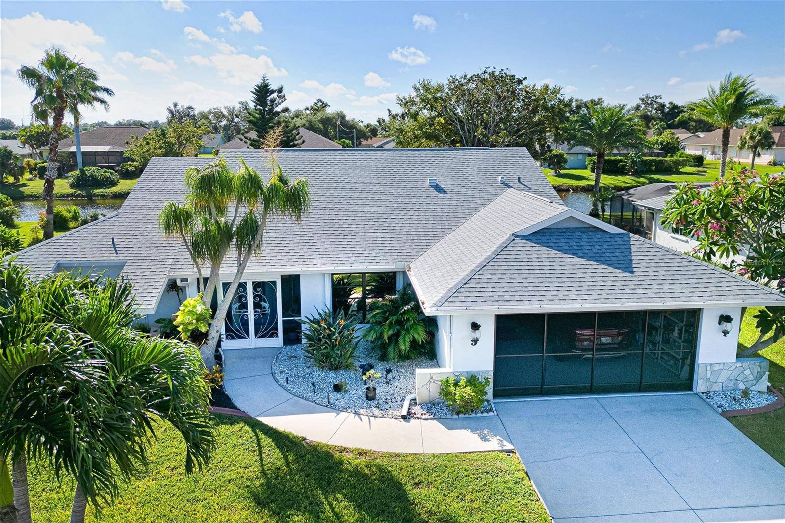 Rotonda West, FL 33947,9 BUNKER LN
