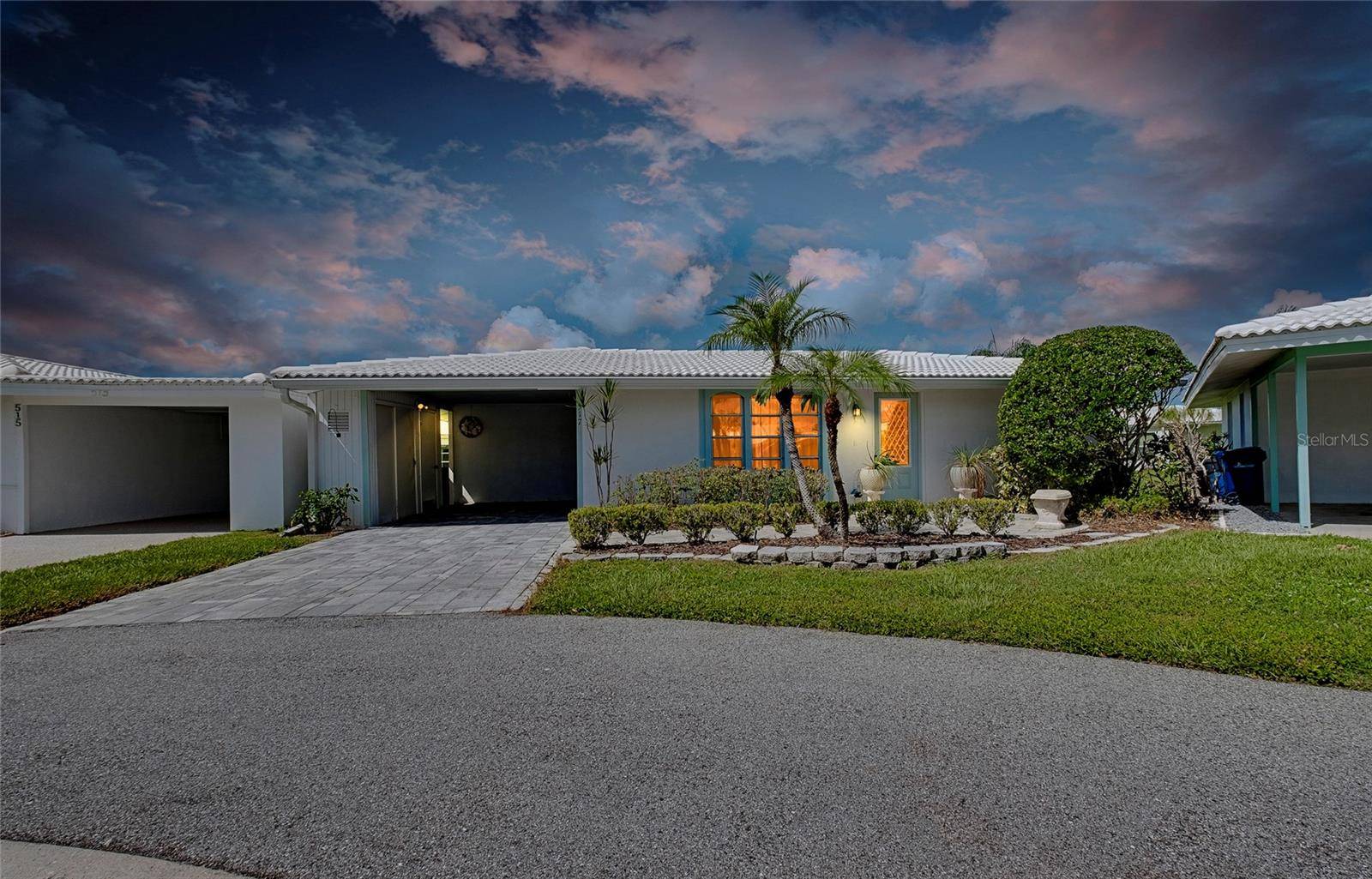 Venice, FL 34293,517 CIRCLEWOOD DR #Q13