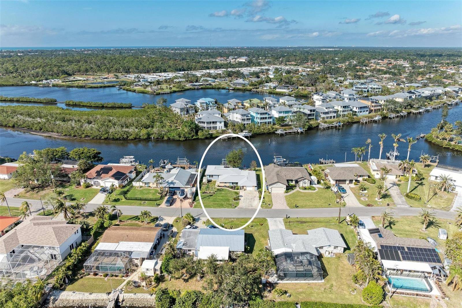 Nokomis, FL 34275,703 PORTIA ST N