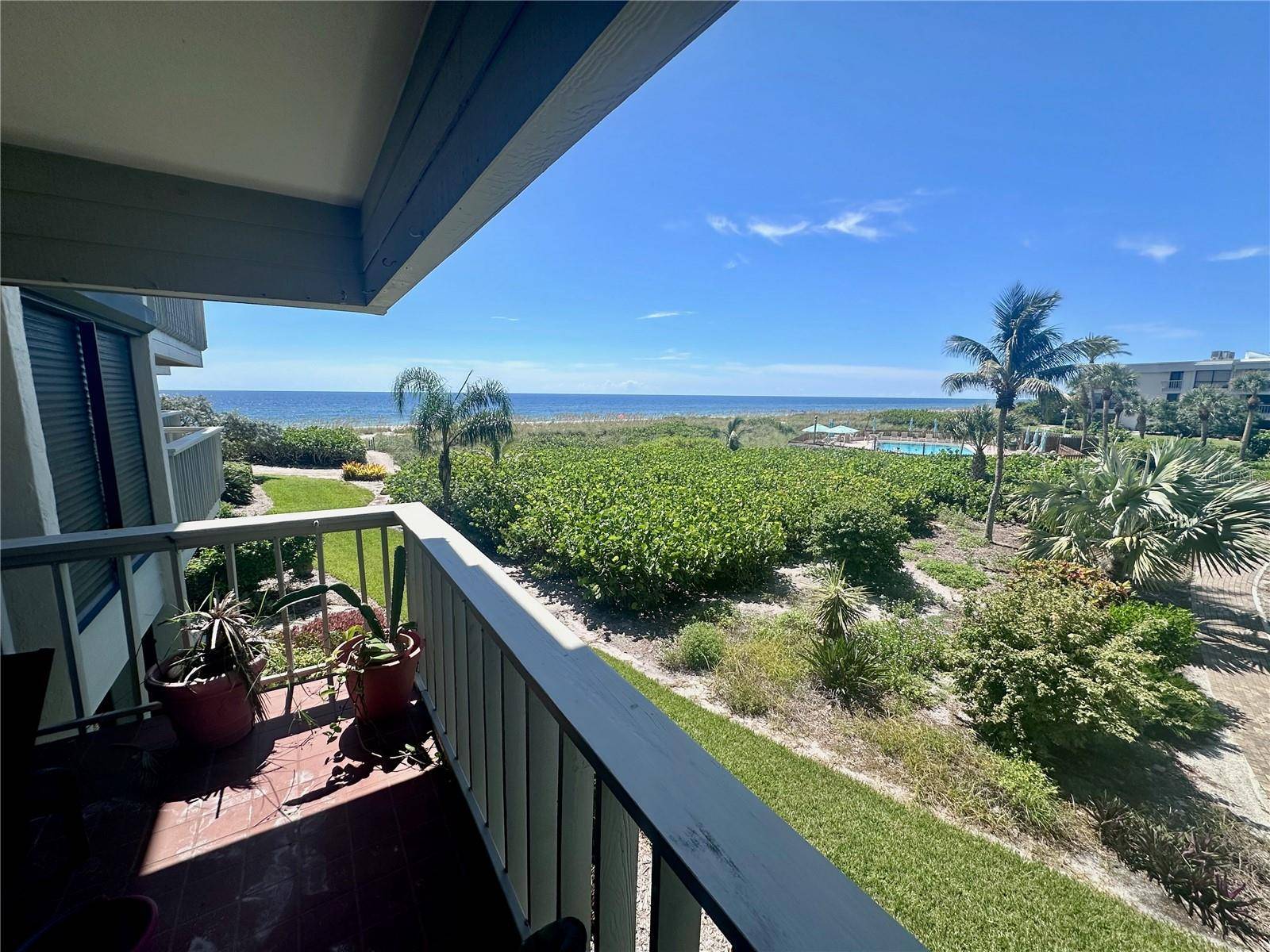 Longboat Key, FL 34228,5757 GULF OF MEXICO DR #204