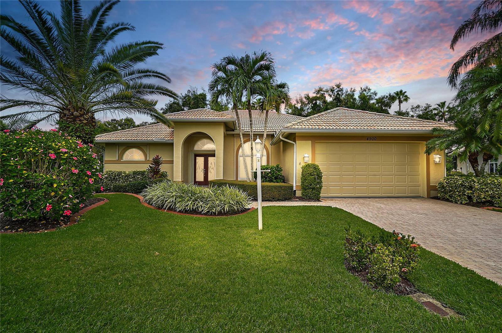 Venice, FL 34293,4900 BELLA TERRA DR