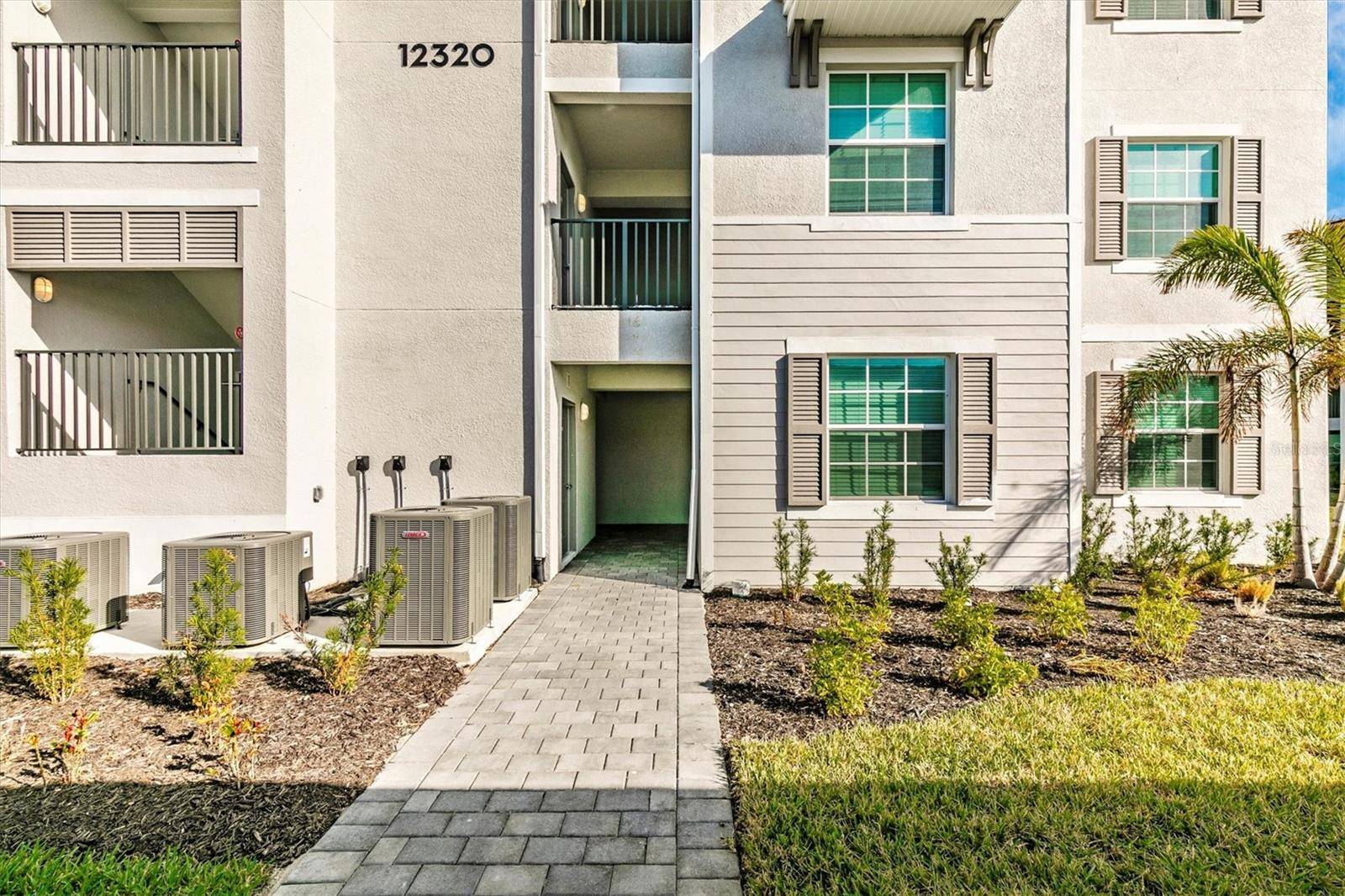 Venice, FL 34293,12320 WELLEN GOLF ST #207