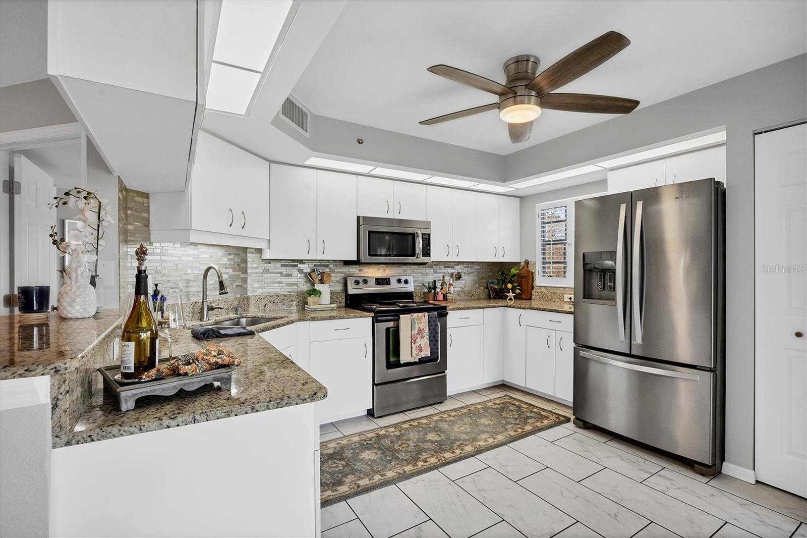 Venice, FL 34293,804 MONTROSE DR #103