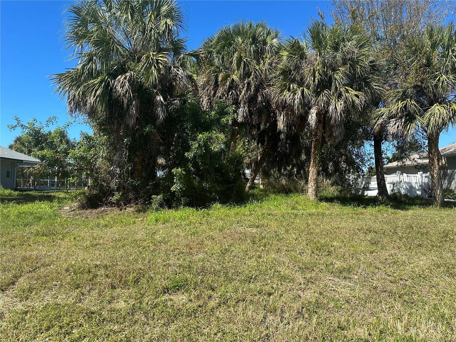 Rotonda West, FL 33947,53 LONG MEADOW LN